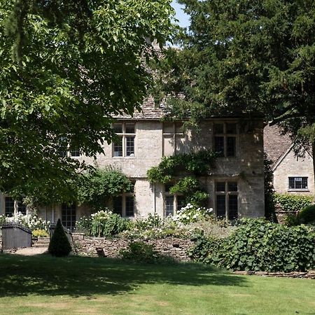 The Bothy Beverston Castle Tetbury Exterior photo